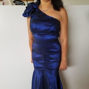 Wedding/prom dress